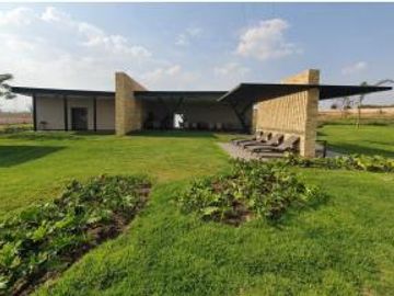 Casa en condominio - La Meseta