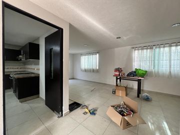 Casa Grande en Venta Sanctorum Bosques de la Constanza