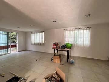 Casa Grande en Venta Sanctorum Bosques de la Constanza