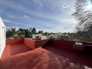 Casa Grande en Venta Sanctorum Bosques de la Constanza