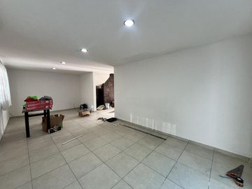 Casa Grande en Venta Sanctorum Bosques de la Constanza