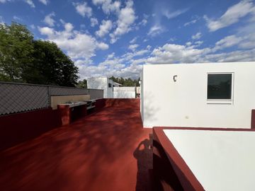 Casa Grande en Venta Sanctorum Bosques de la Constanza