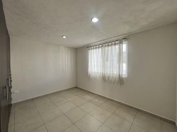 Casa Grande en Venta Sanctorum Bosques de la Constanza