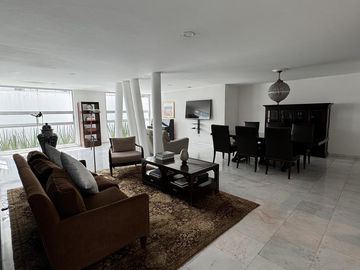 Casa en Venta con amenidades Residencial Tirés Lerma