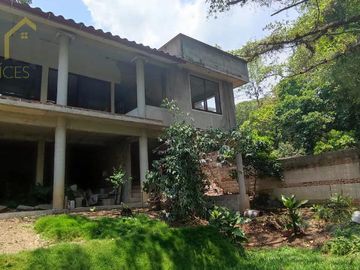 Casa en venta Coatepec Ver zona Anáhuac en obra negra