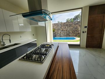 Casa en Venta en  Altozano Fraccionamiento Encinar
