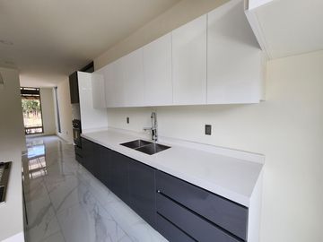 Casa en Venta en  Altozano Fraccionamiento Encinar