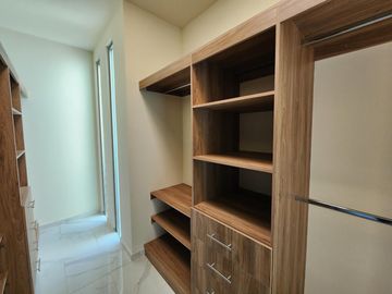 Casa en Venta en  Altozano Fraccionamiento Encinar