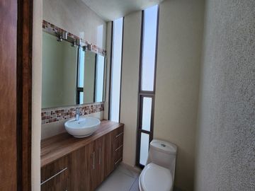 Casa en Venta en  Altozano Fraccionamiento Encinar