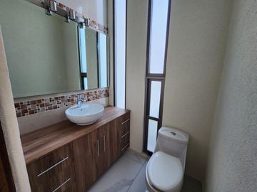 Casa en Venta en  Altozano Fraccionamiento Encinar