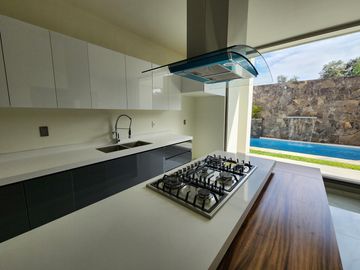 Casa en Venta en  Altozano Fraccionamiento Encinar