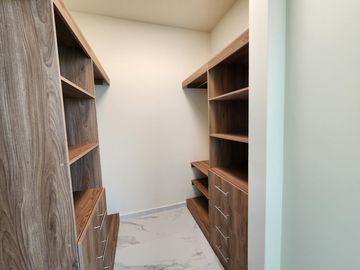 Casa en Venta en  Altozano Fraccionamiento Encinar