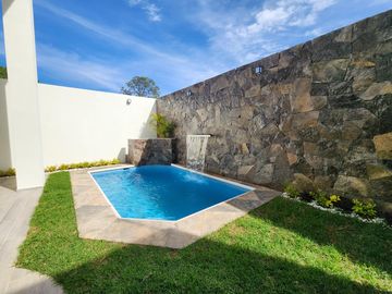 Casa en Venta en  Altozano Fraccionamiento Encinar