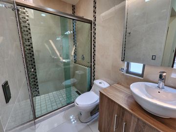 Casa en Venta en  Altozano Fraccionamiento Encinar