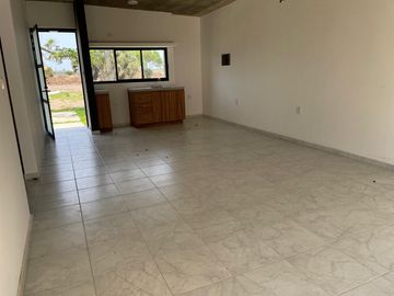 Casa en venta en Fraccionamiento Puerta del Sol cerca del Hospital Covadonga