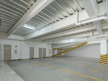 DEPARTAMENTO EN VENTA EN TORRE KUPRESS, ZONA ZAVALETA