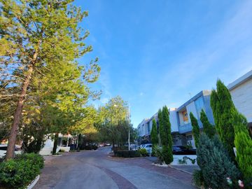 Casa en Venta Altozano Fraccionamiento privado