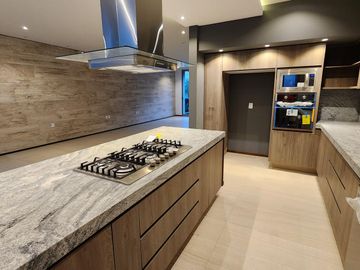Casa en Venta Altozano Fraccionamiento privado