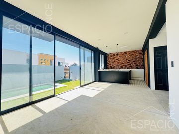 Casa en Lomas de Cortes