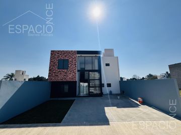 Casa en Lomas de Cortes