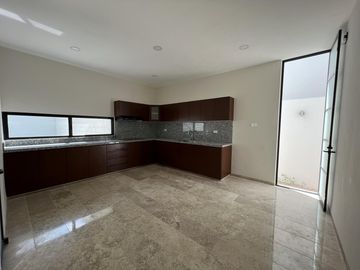 Casa en  Venta en Mérida lista para entrega en Privada con amenidades