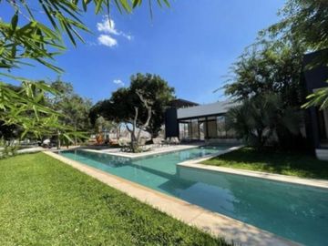 Casa en venta en Mérida Privada Amidanah Mod D casa de una planta Temozón norte Mayo Paneles solares de regalo