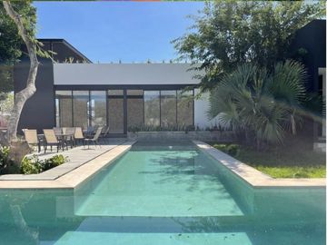 Casa en venta en Mérida Privada Amidanah Mod D casa de una planta Temozón norte Mayo Paneles solares de regalo