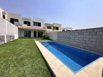 CASA EN XOCHITEPEC