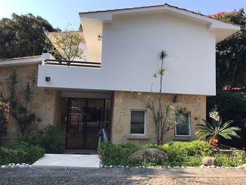 CASA EN BUENAVISTA