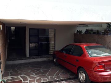 Casa en venta - Tequisquiapan BET1
