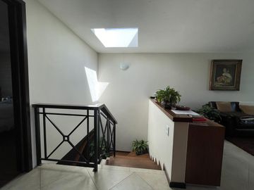 Casa con ampliaciones en Bosque de Encinos