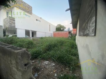 CASA EEN VENRA COLONIA AURORA
