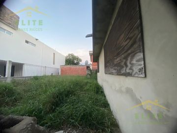CASA EEN VENRA COLONIA AURORA