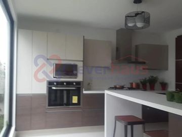 VENTA/RENTA DE CASA EN SAN CARLOS METEPEC