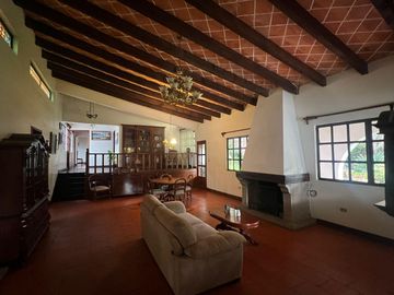CASA EN VENTA EN  CALZADA ZAVALETA, PUEBLA.