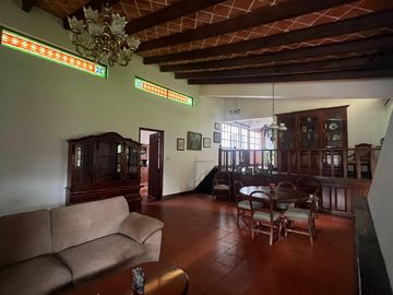CASA EN VENTA EN  CALZADA ZAVALETA, PUEBLA.