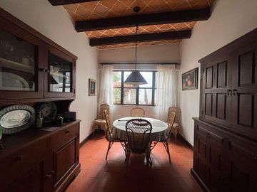 CASA EN VENTA EN  CALZADA ZAVALETA, PUEBLA.