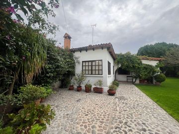 CASA EN VENTA EN  CALZADA ZAVALETA, PUEBLA.