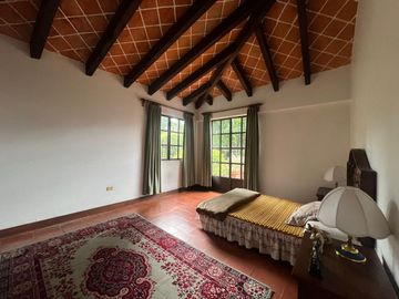 CASA EN VENTA EN  CALZADA ZAVALETA, PUEBLA.