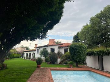 CASA EN VENTA EN  CALZADA ZAVALETA, PUEBLA.