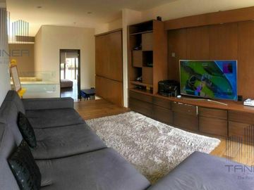 VENTA RESIDENCIA EN LOMAS COUNTRY CLUB