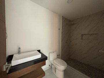 RESIDENCIAL MARINO, Departamento en VENTA con ALBERCA, 3 recamaras, en fraccionamiento con seguridad