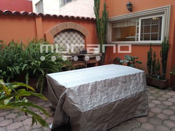 Casa en Venta en Manuel Ávila Camacho.