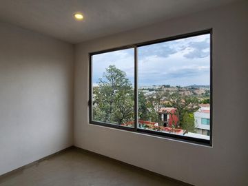 Casa en Venta  Altozano  Fraccionamiento privado