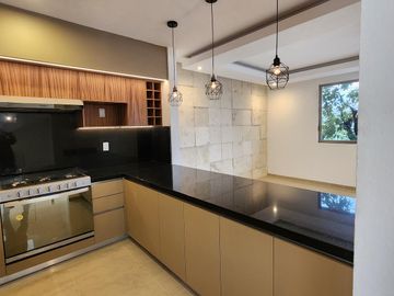 Casa en Venta  Altozano  Fraccionamiento privado