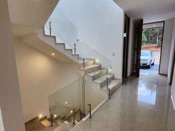 Casa en Venta  Altozano  Fraccionamiento privado