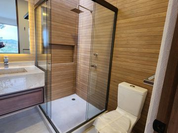 Casa en Venta  Altozano  Fraccionamiento privado
