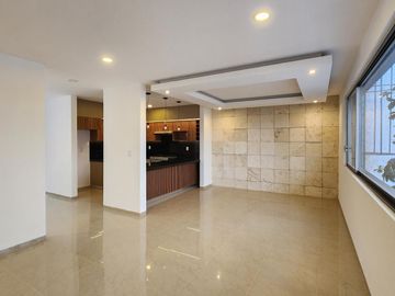 Casa en Venta  Altozano  Fraccionamiento privado