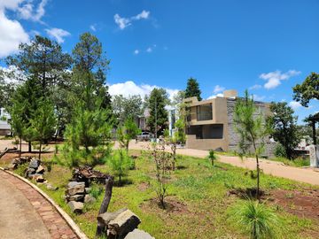 Casa en Venta  Altozano  Fraccionamiento privado
