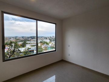 Casa en Venta  Altozano  Fraccionamiento privado